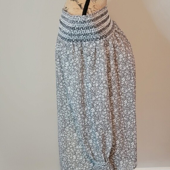 Rebecca Minkoff off the shoulder floral blouse - Picture 3 of 4